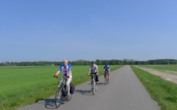 8. Jan Waszczuk Maciek Kobyliński i Radek Wysocki na trasie Łuków Wola Okrzejska 20.05.2012